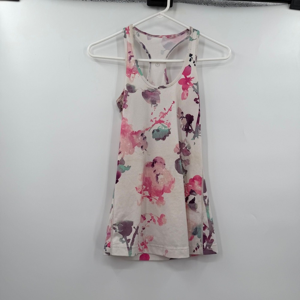 Lululemon floral tank size 4